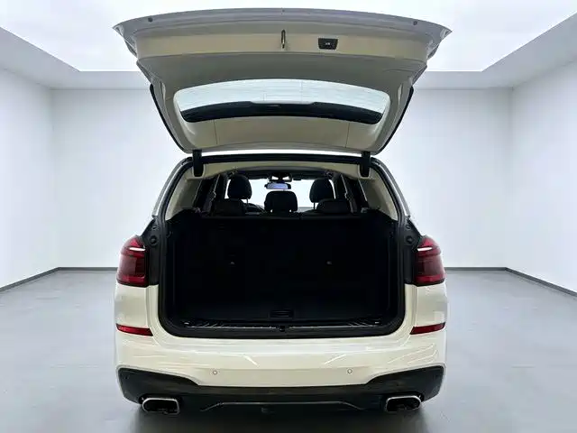 BMW X3 — миниатюра 10