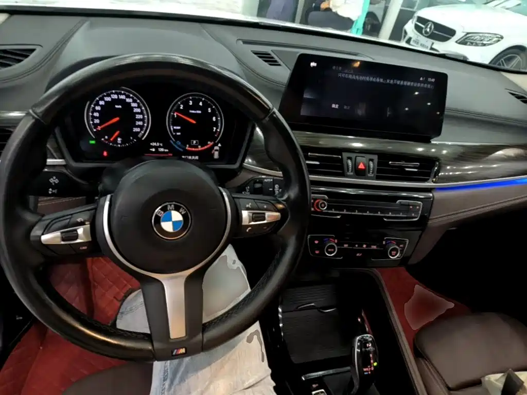 BMW X1 — миниатюра 10