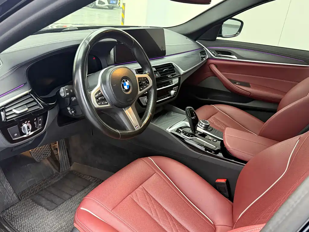 BMW 5 Series — миниатюра 5