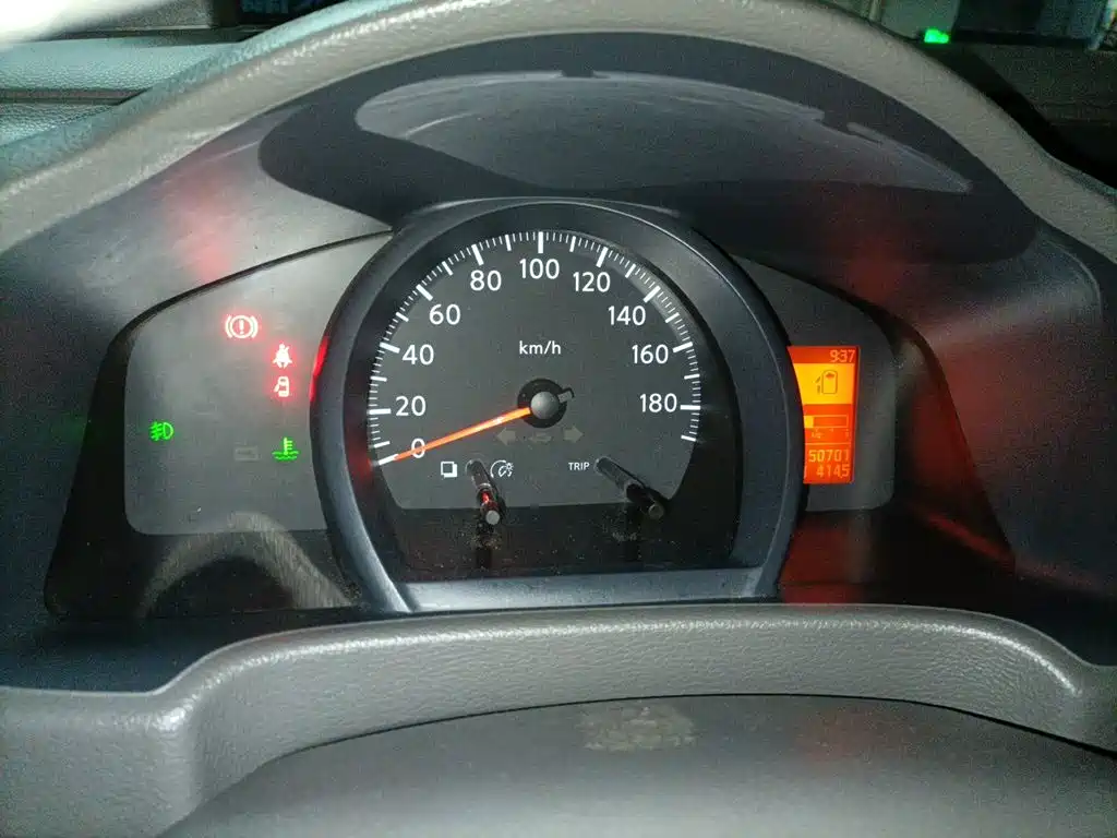 Nissan NV200 2018 1.6L CVT Luxury