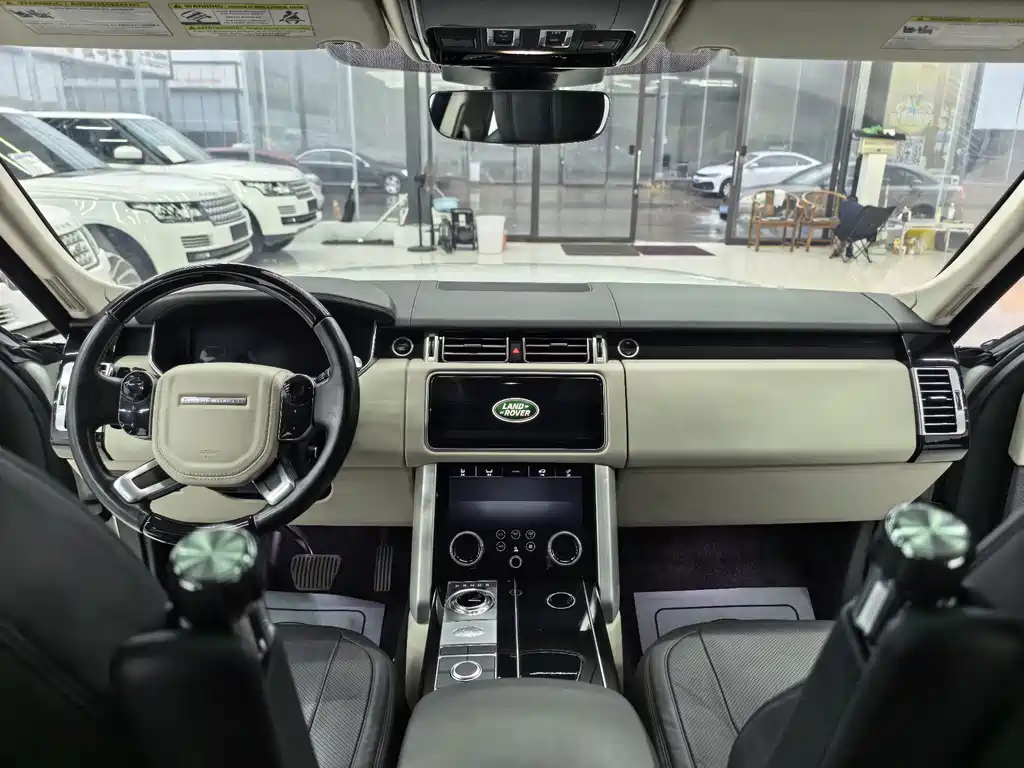 Land Rover Range Rover — миниатюра 10