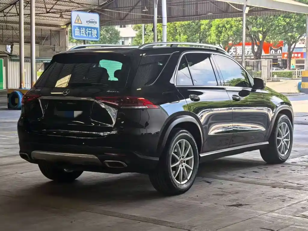 Mercedes-Benz GLE (Import) — миниатюра 9