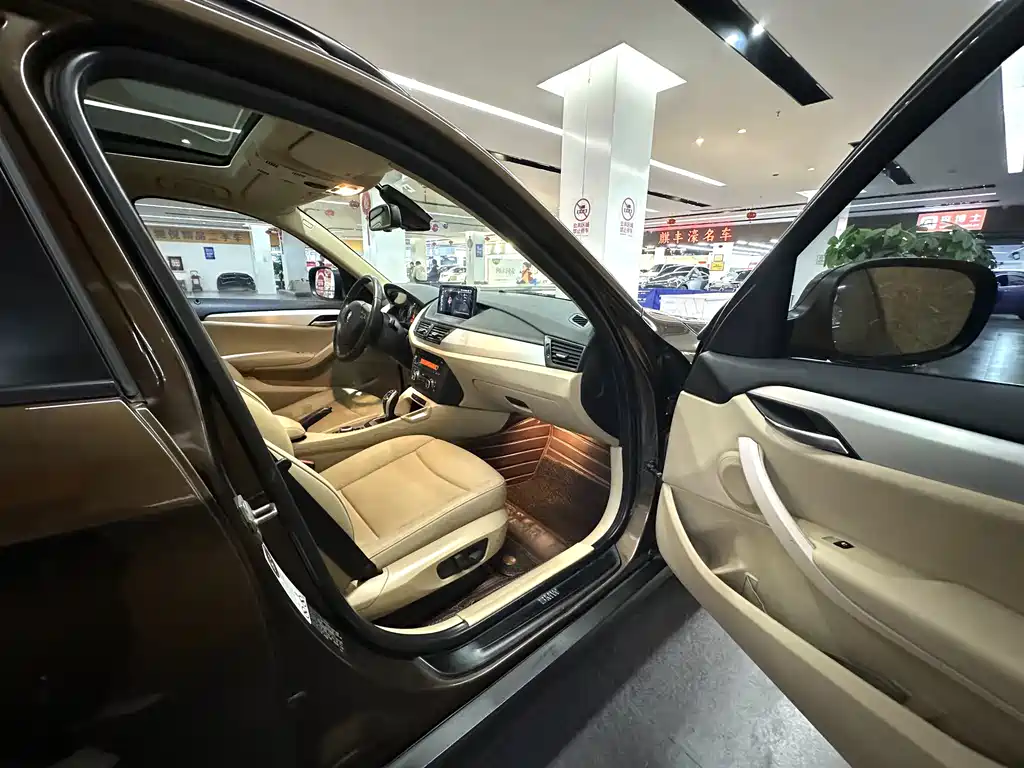 BMW X1 — миниатюра 20