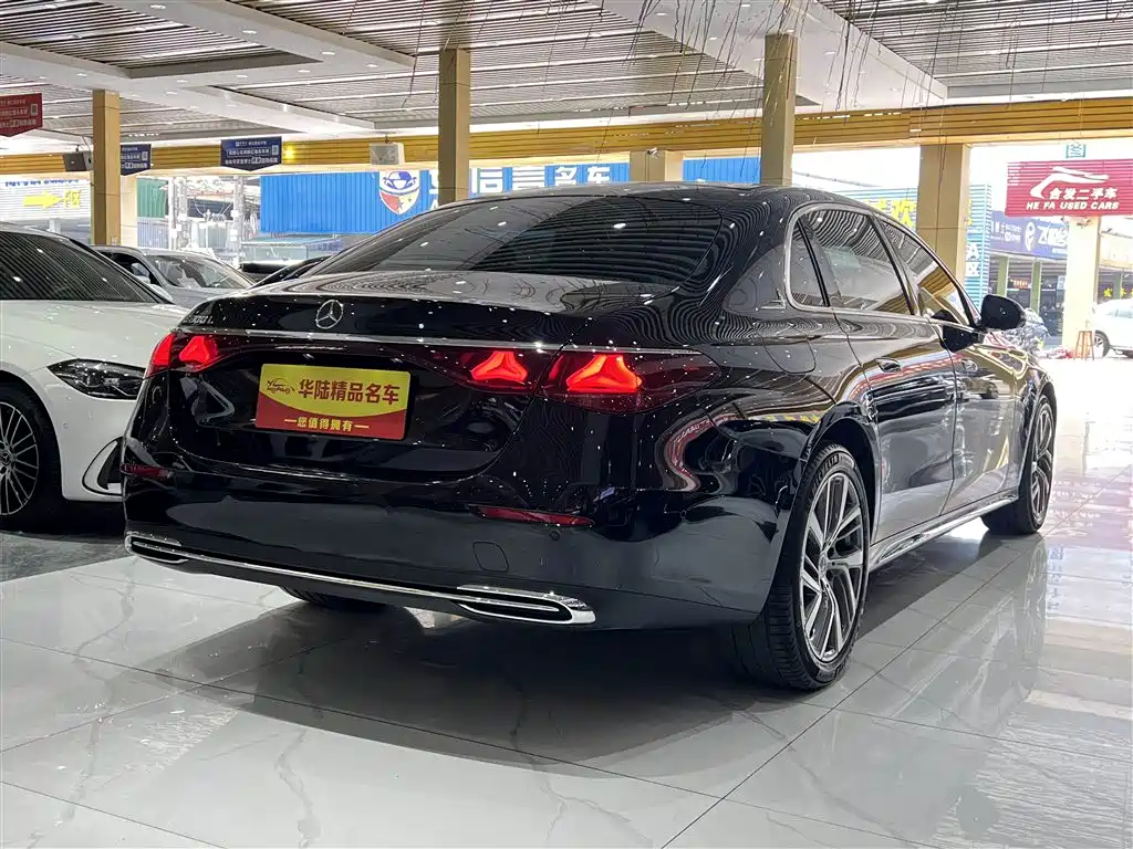 Mercedes-Benz E-Class E 2024 E 300 L Fashion