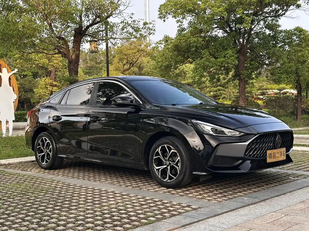 MG 5 2022 180DVVT CVT Luxury