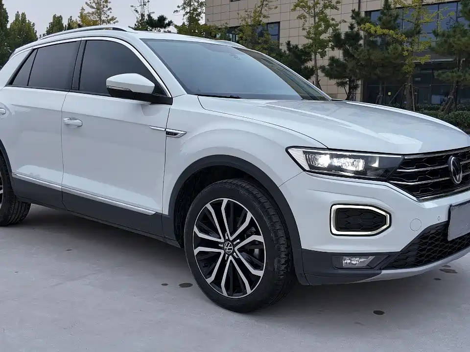 VOLKSWAGEN T ROC EXPLORING SONGS