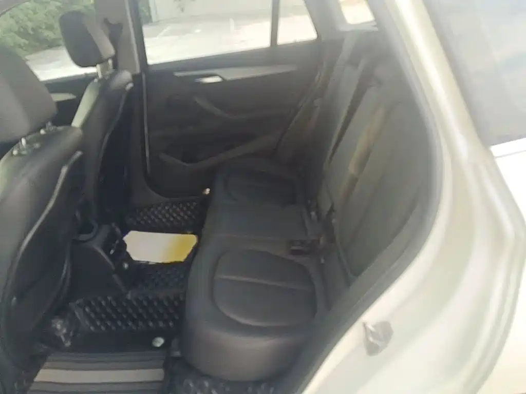 BMW X1 — миниатюра 17
