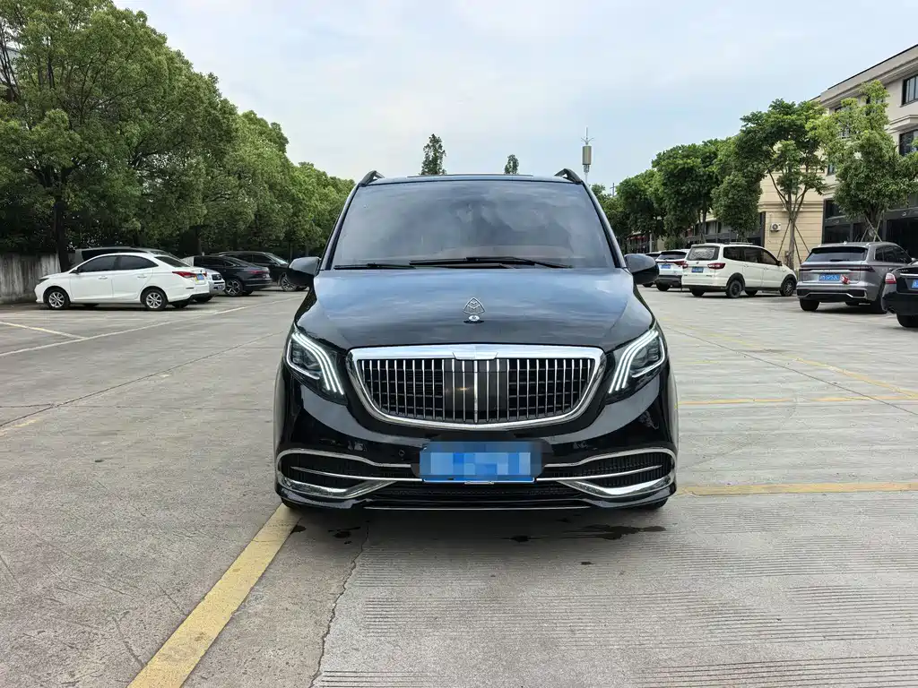 Mercedes-Benz Vito 2023