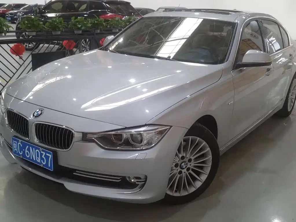 BMW 3 Series 2012