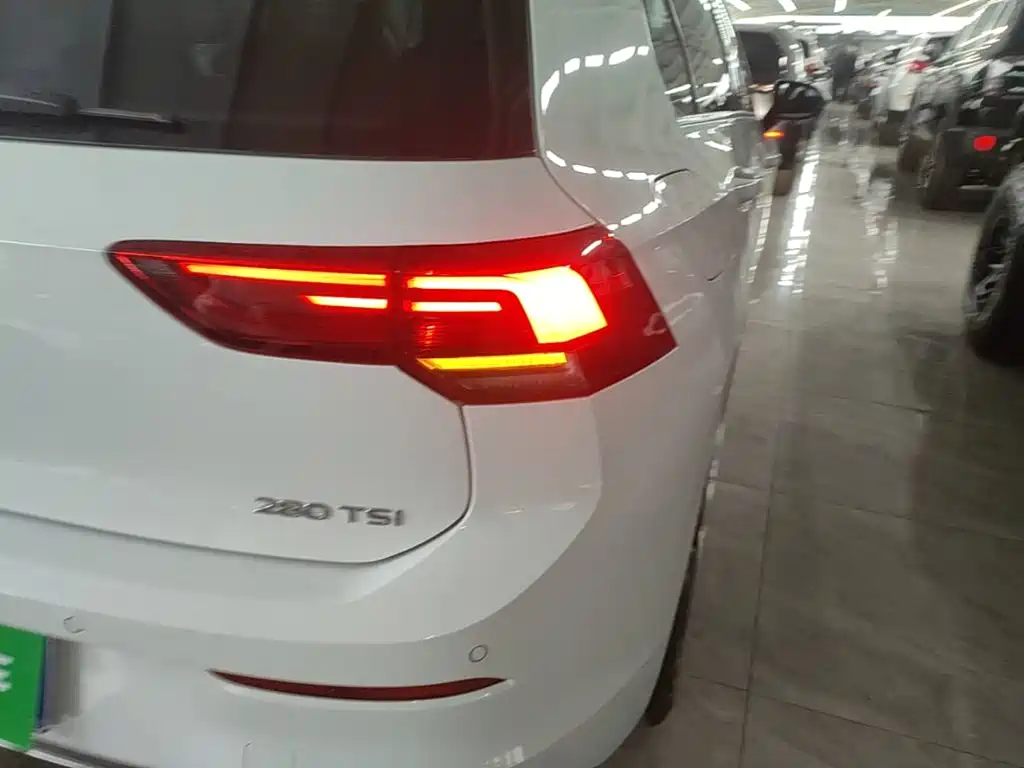 Volkswagen Golf — миниатюра 8