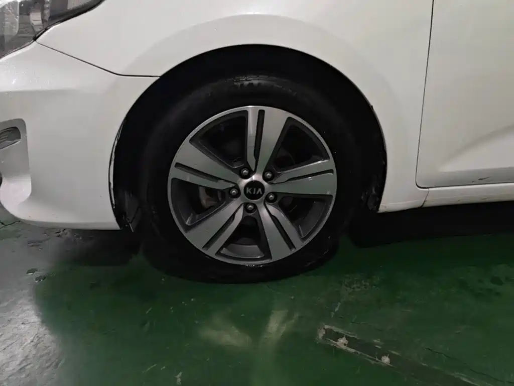 Kia K4 — миниатюра 23