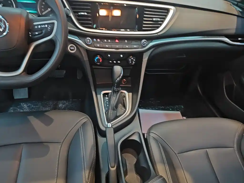 Buick Excelle — миниатюра 14