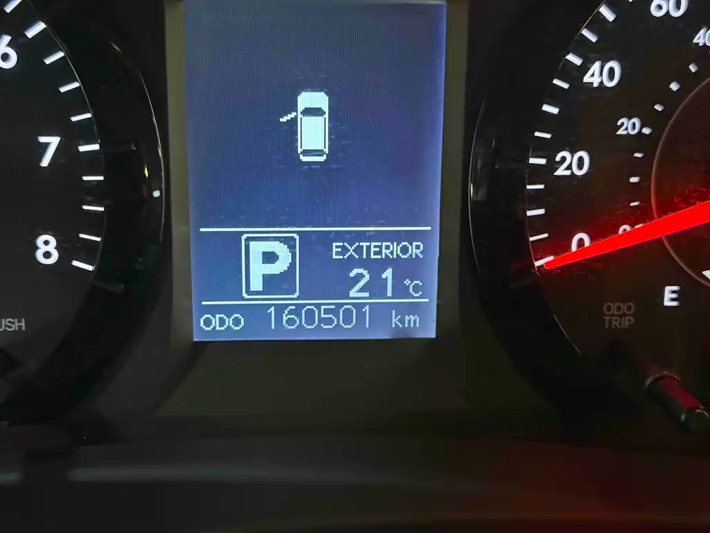 Toyota Sienna — миниатюра 19