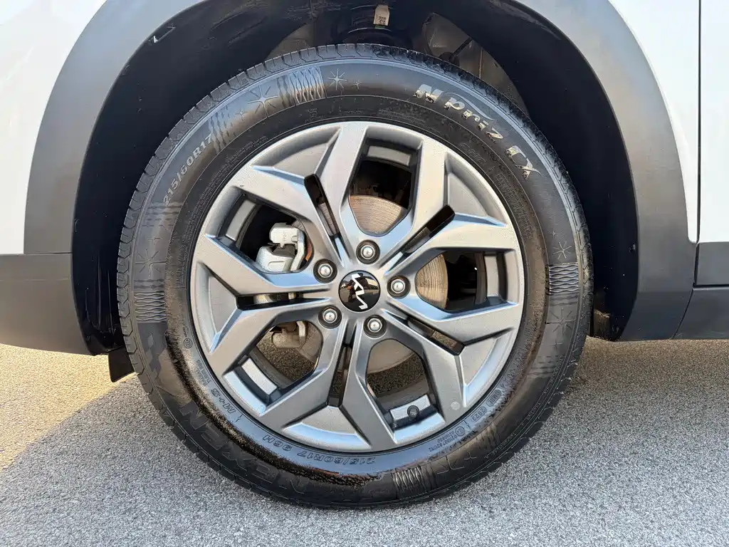 Kia Seltos — миниатюра 25