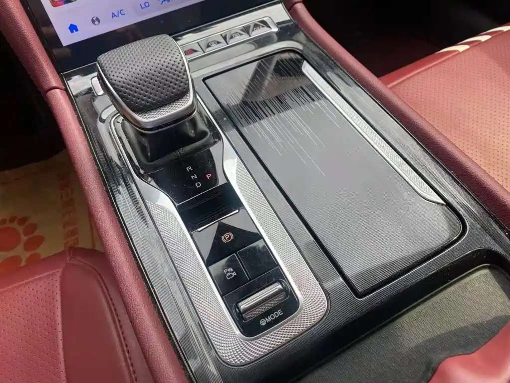 Hongqi Hongqi H5 PHEV — миниатюра 13
