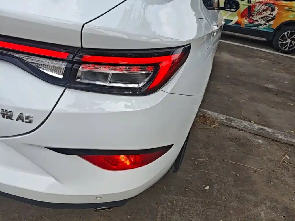 JAC A5 — миниатюра 8