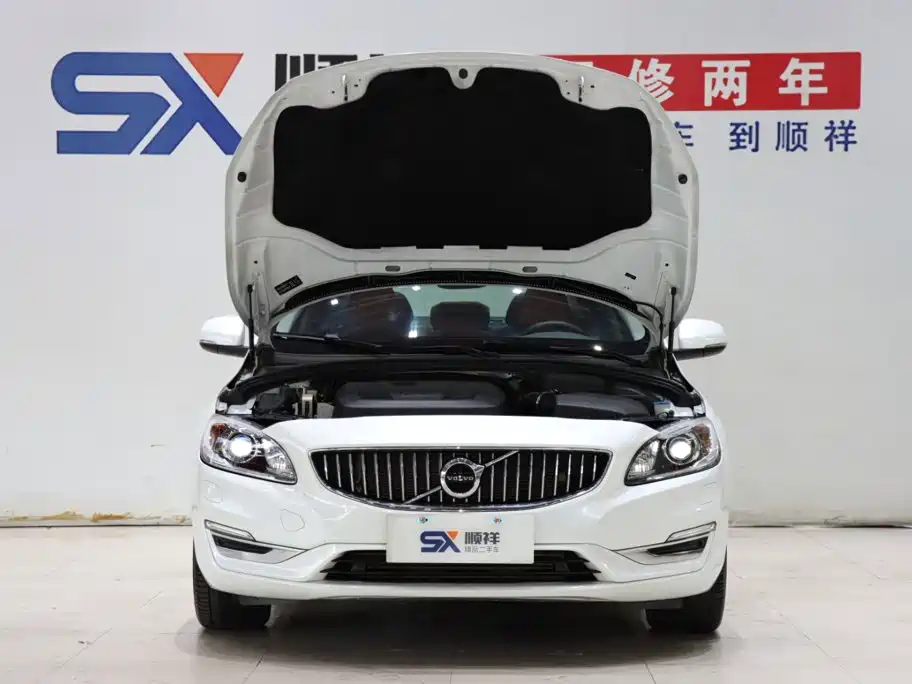 Volvo S60 — миниатюра 18