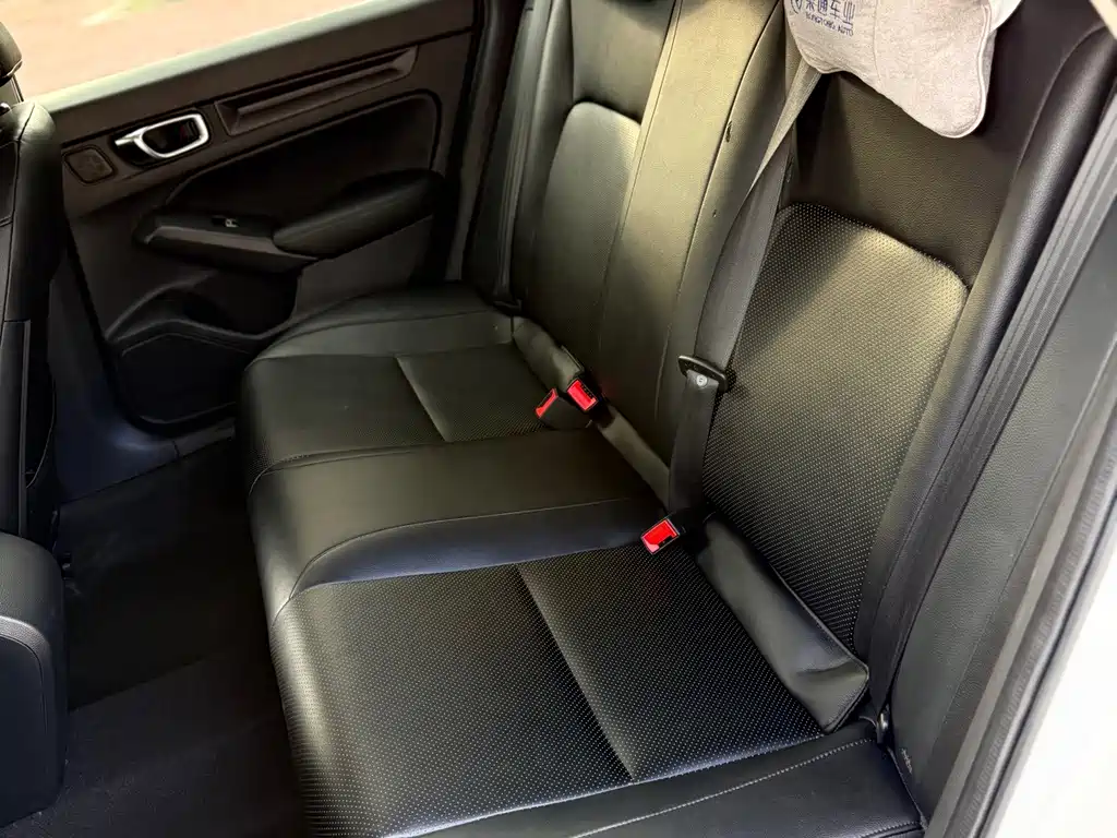 Honda Civic — миниатюра 14