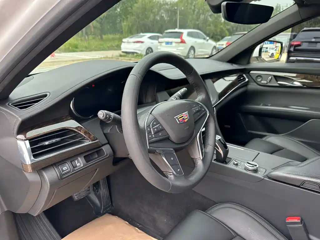 Cadillac CT6 — миниатюра 14