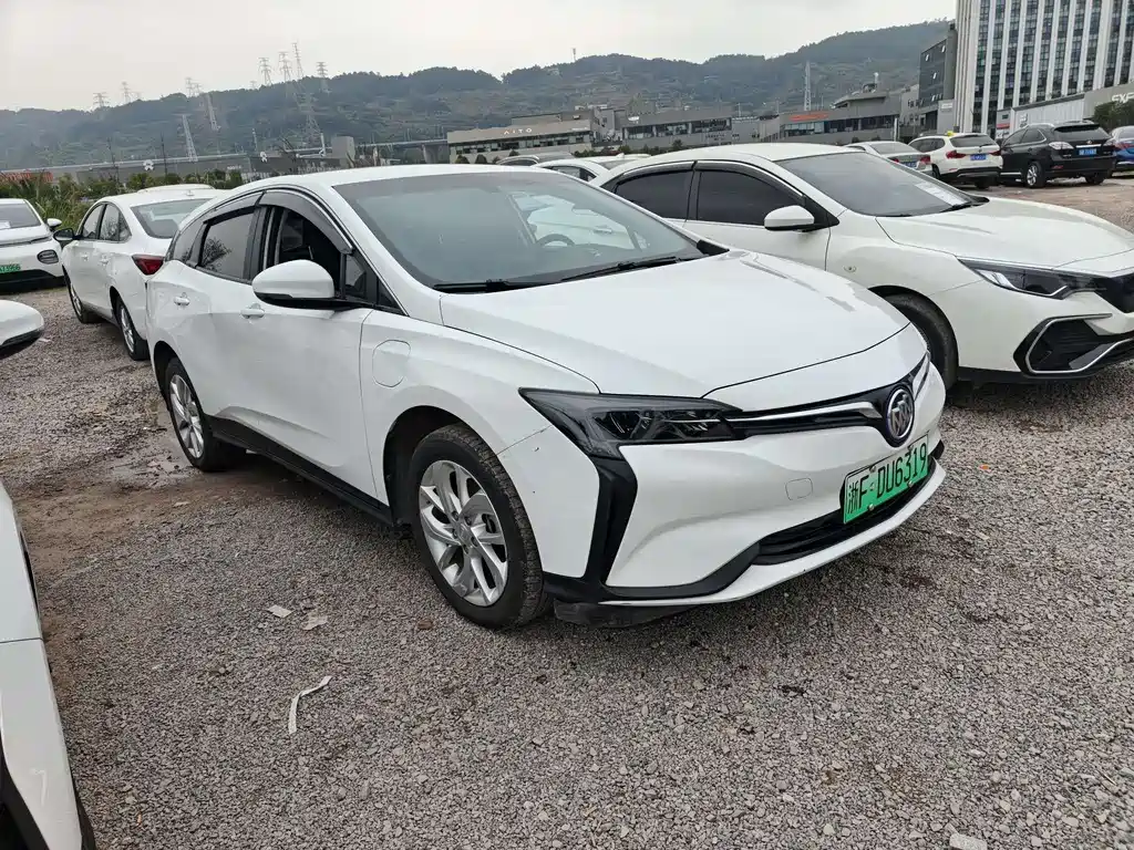 BUICK SLIGHTLY BLUE 6