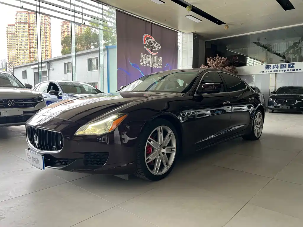 Maserati Quattroporte — миниатюра 2