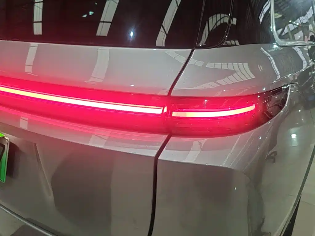 Li Auto Li L9 — миниатюра 8