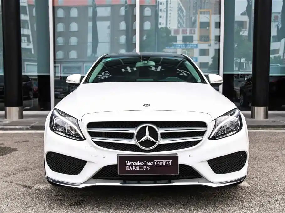 Mercedes-Benz C-Class — миниатюра 4