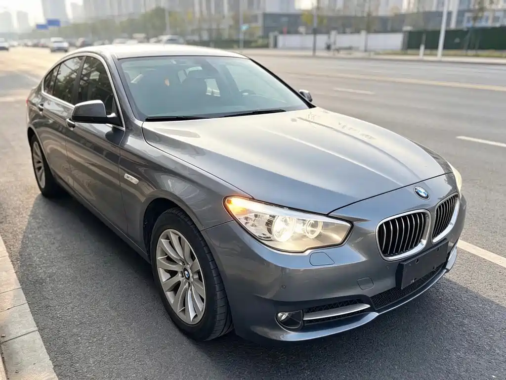 BMW 5 Series GT — миниатюра 3