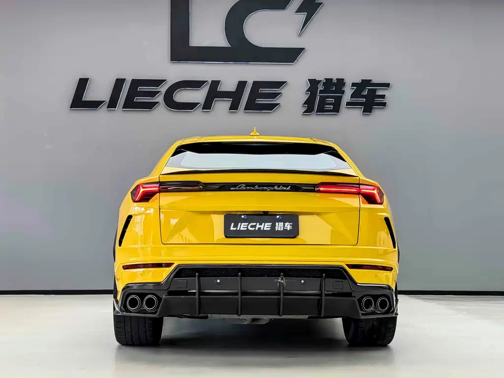 Lamborghini Urus — миниатюра 3