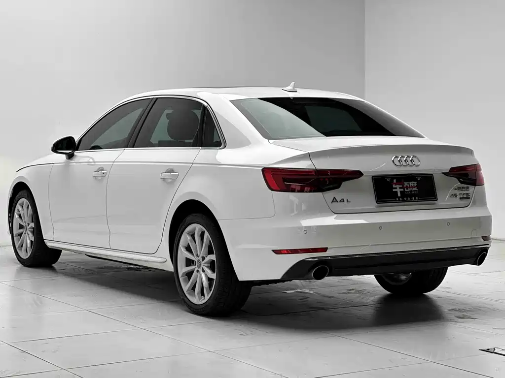 Audi A4L — миниатюра 4