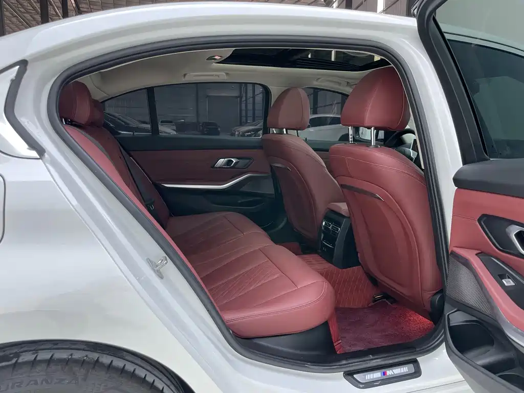 BMW 3 Series — миниатюра 28