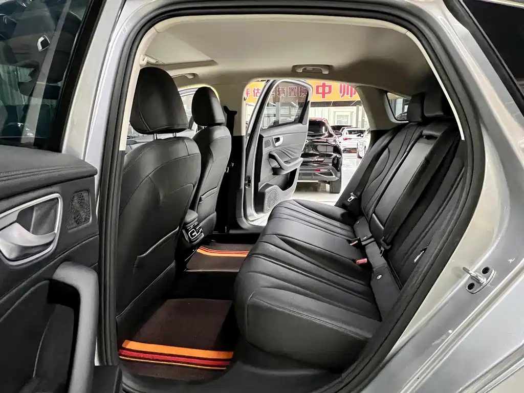 Roewe D7 — миниатюра 13