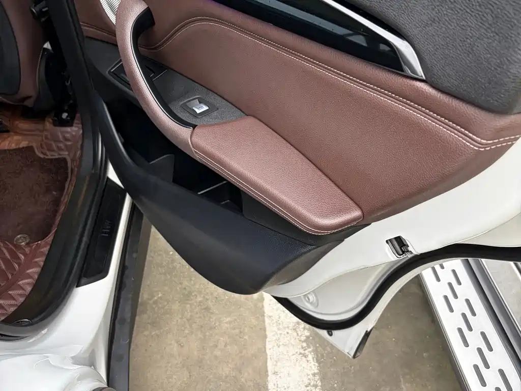 BMW X1 — миниатюра 15