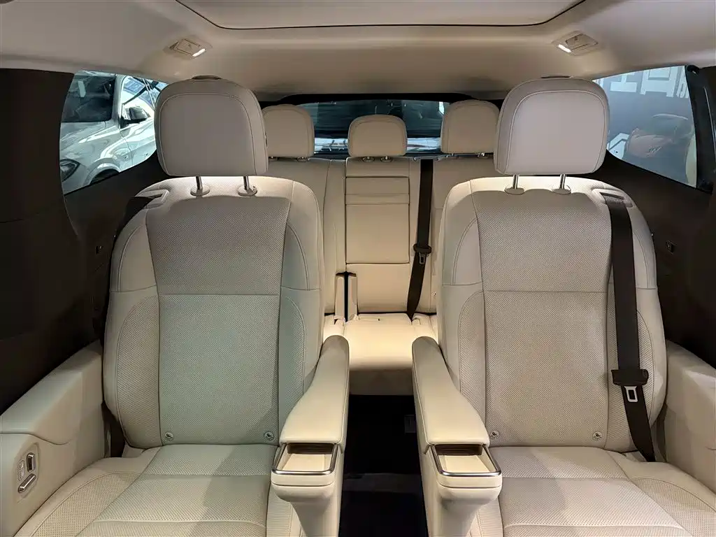 Li Auto Li MEGA — миниатюра 19