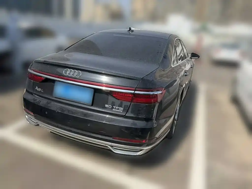 Audi A8 — миниатюра 10