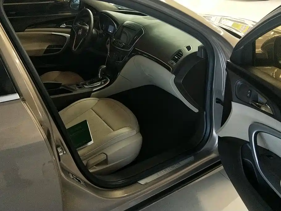 Buick Regal — миниатюра 8