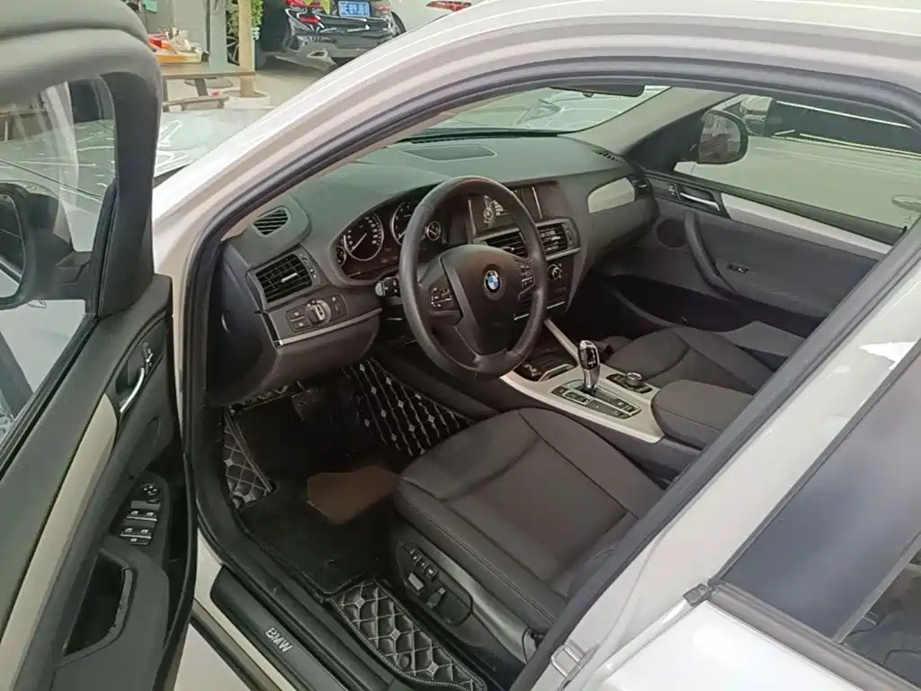 BMW X3 (Import) — миниатюра 16