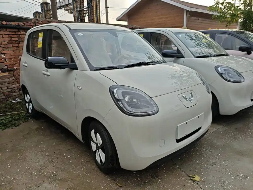 Wuling MINIEV — миниатюра 4