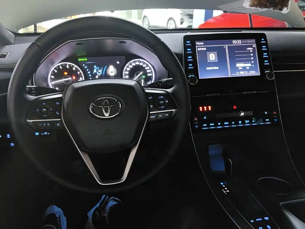 Toyota Avalon — миниатюра 10