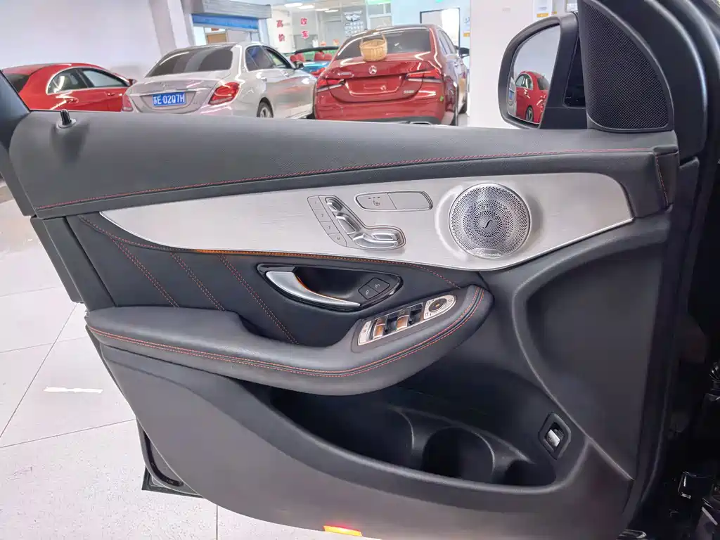 Mercedes-Benz GLC AMG — миниатюра 14