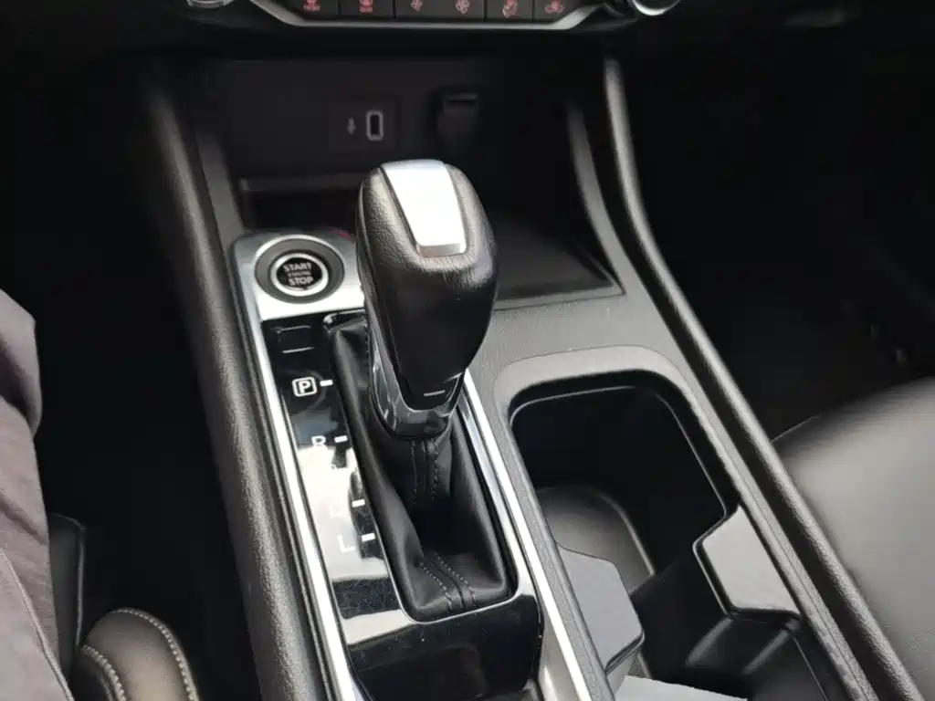 Nissan Sylphy — миниатюра 14