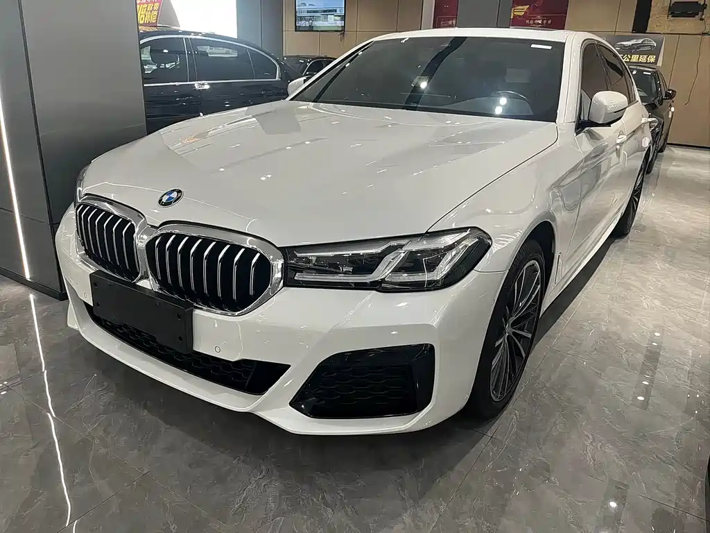 BMW 5 Series 2022