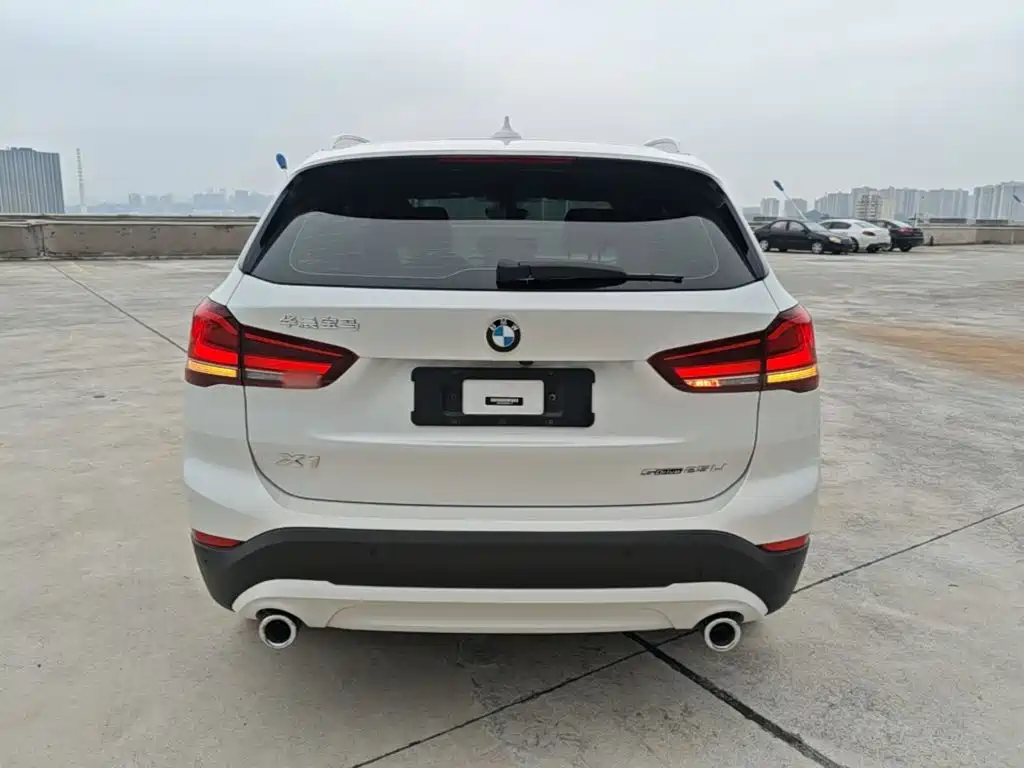 BMW X1 — миниатюра 6