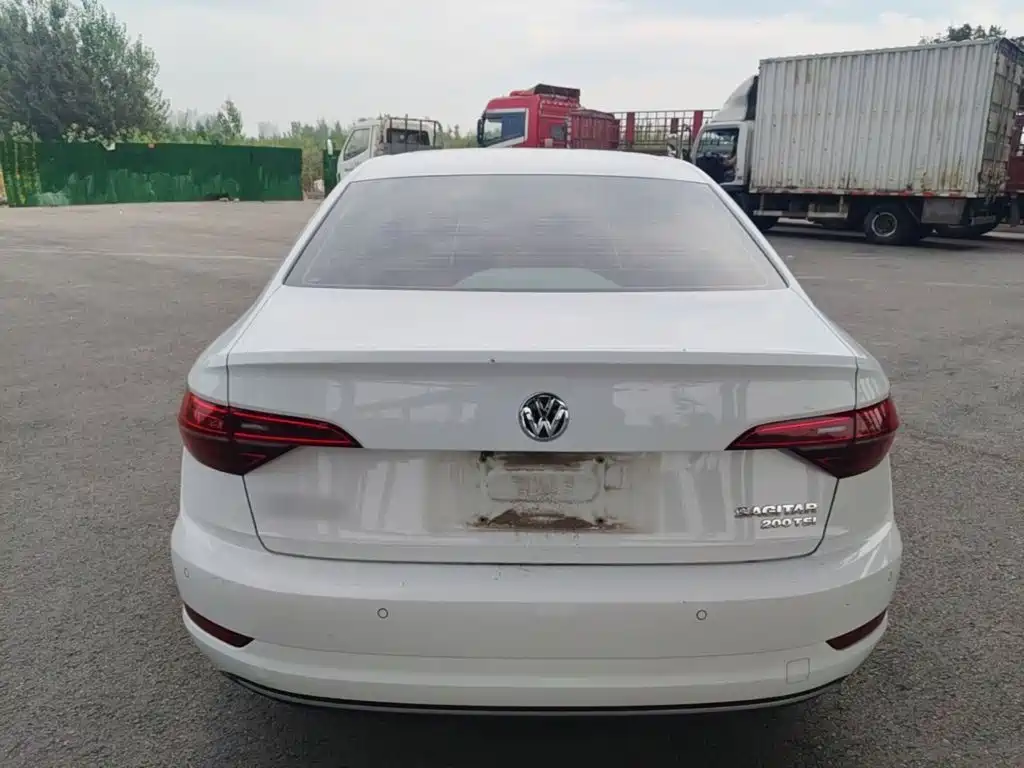 Volkswagen Sagitar — миниатюра 6