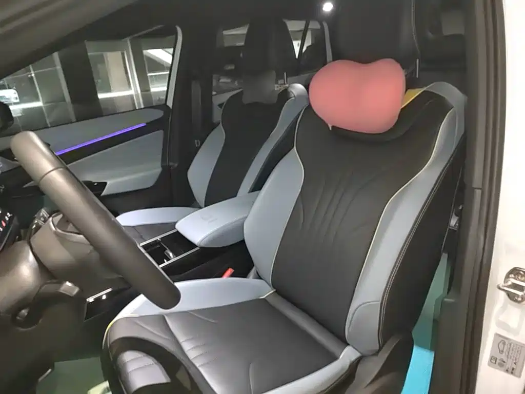 Volkswagen ID.4 X — миниатюра 15