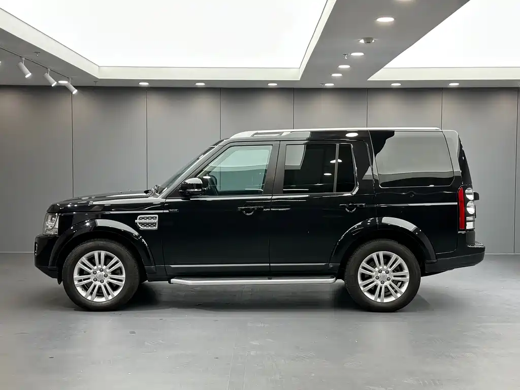Land Rover Discovery — миниатюра 7