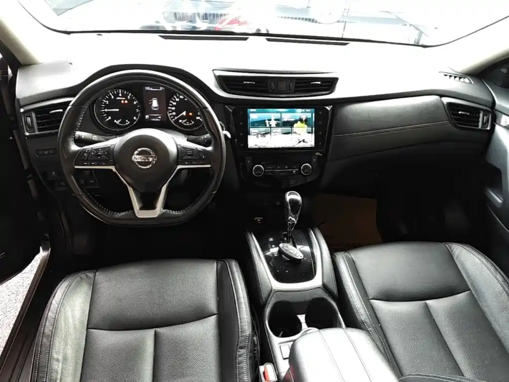 Nissan X-Trail — миниатюра 10