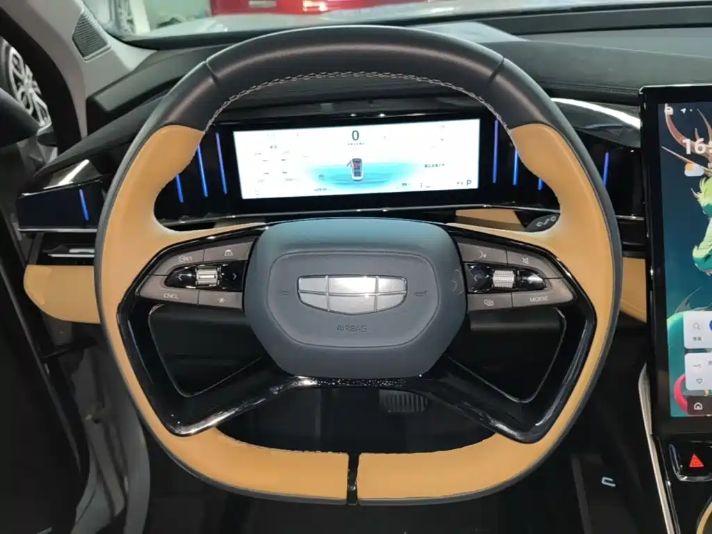 Geely Boyue L — миниатюра 11