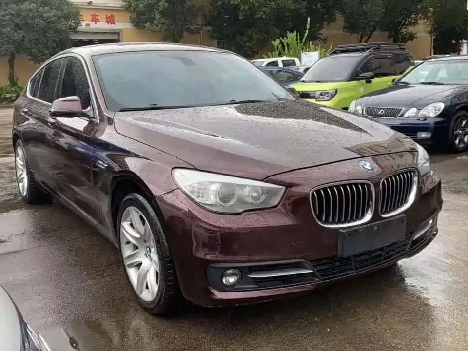 BMW 5 Series GT — миниатюра 3