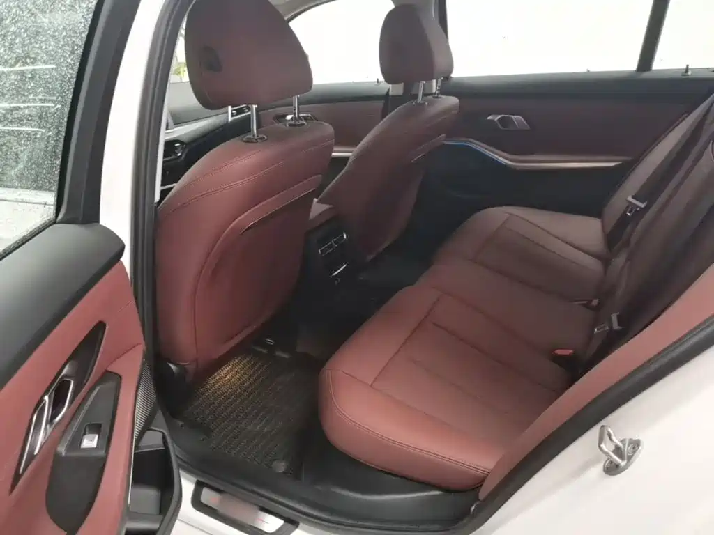 BMW i3 — миниатюра 17
